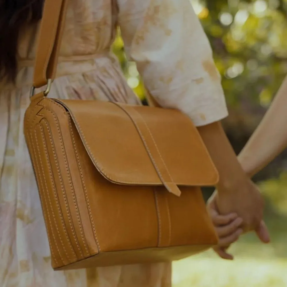 Crossbody Satchel in Camel Leather