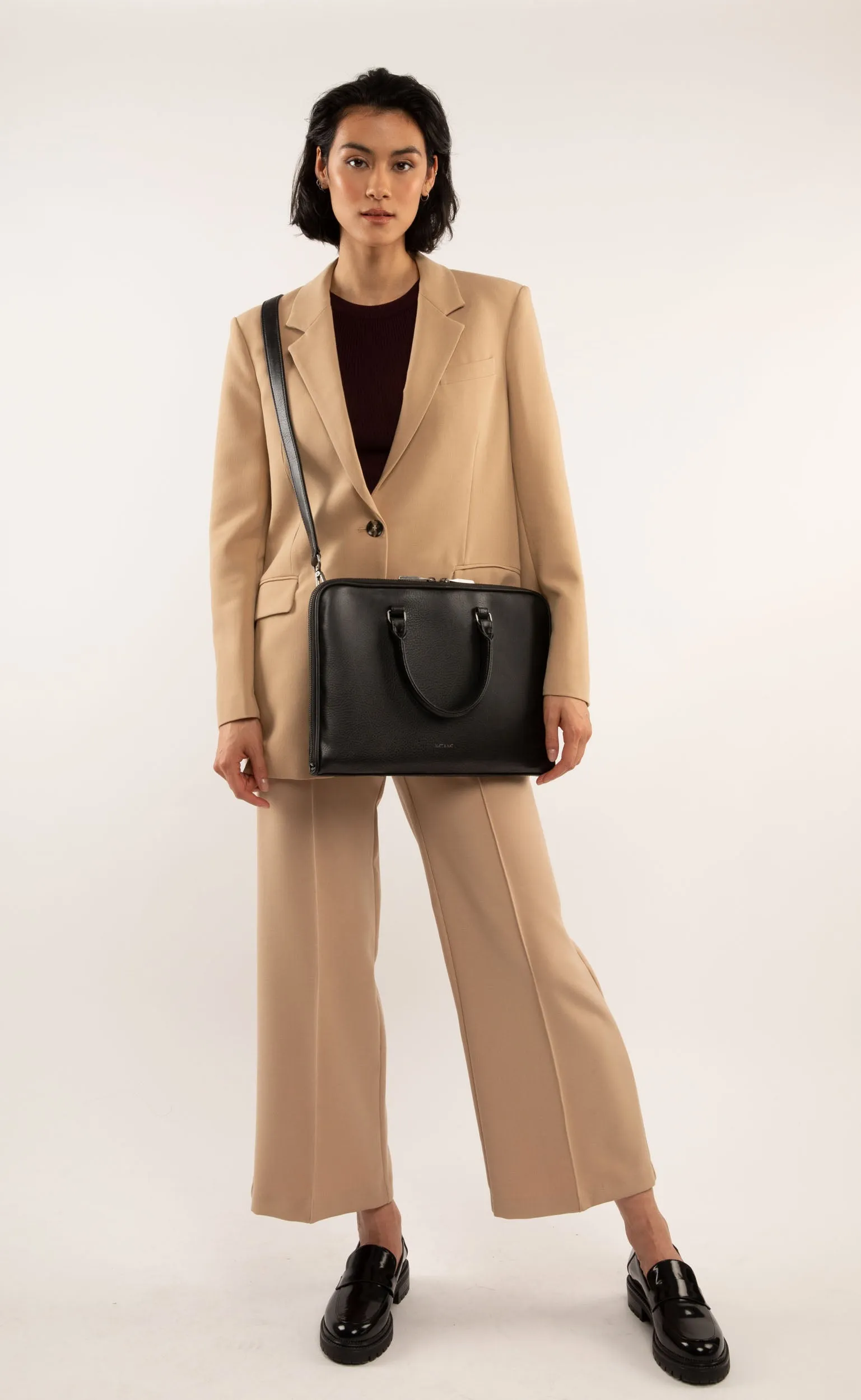 HOLDER Slim Vegan Briefcase - Dwell