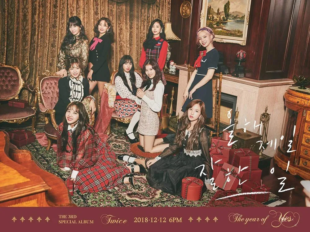 JYP Twice - The Year of Yes [A ver.] (3rd Special Album) CD Photobook Photocards Pre-Order Benefit Folded Poster Extra Photocards Set