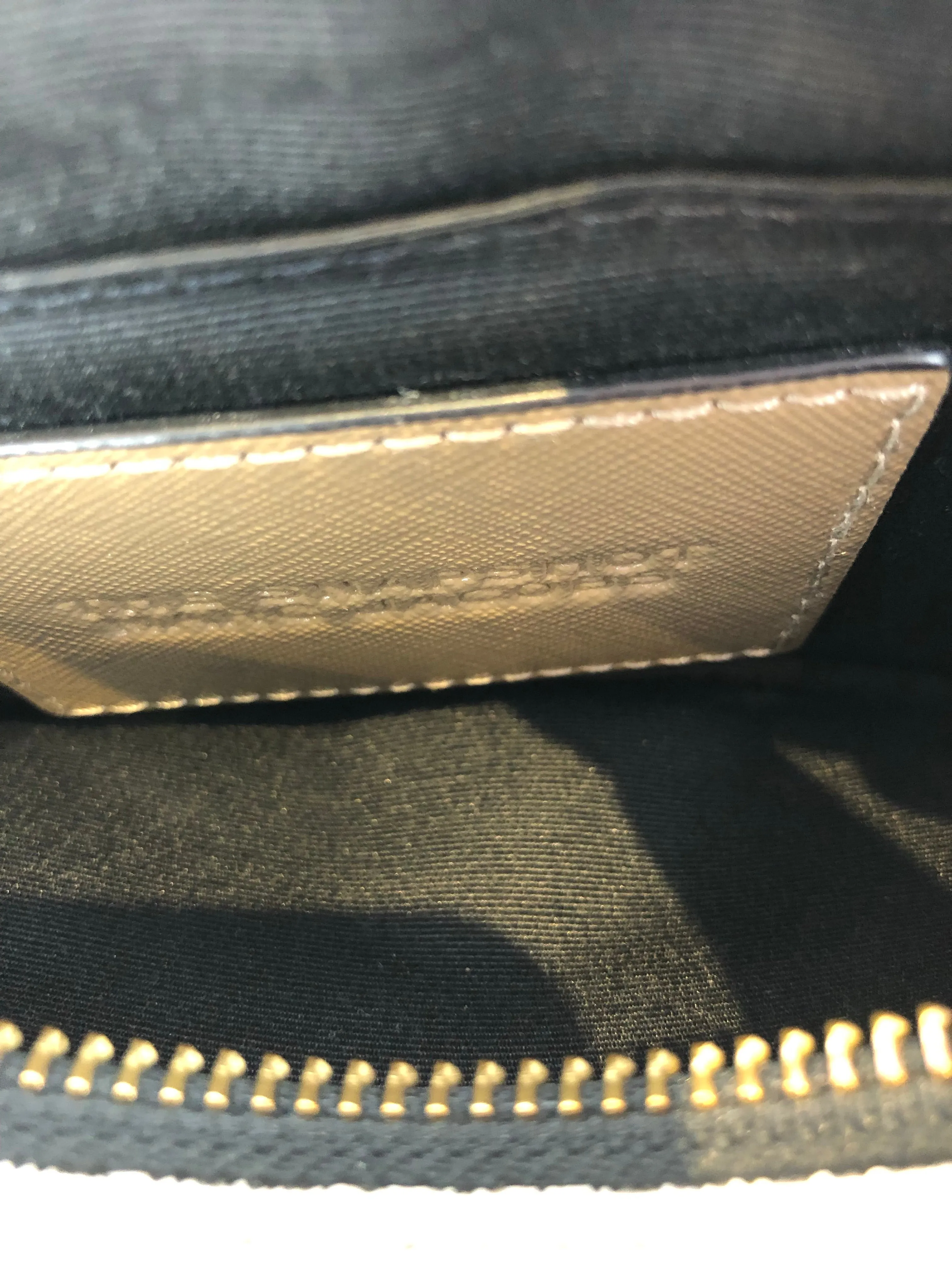 Marc Jacobs Taupe & White Leather ‘Snapshot’ Crossbody