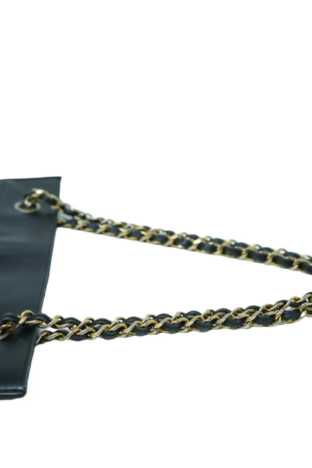 Pre-Owned Chanel Lambskin Tote Black