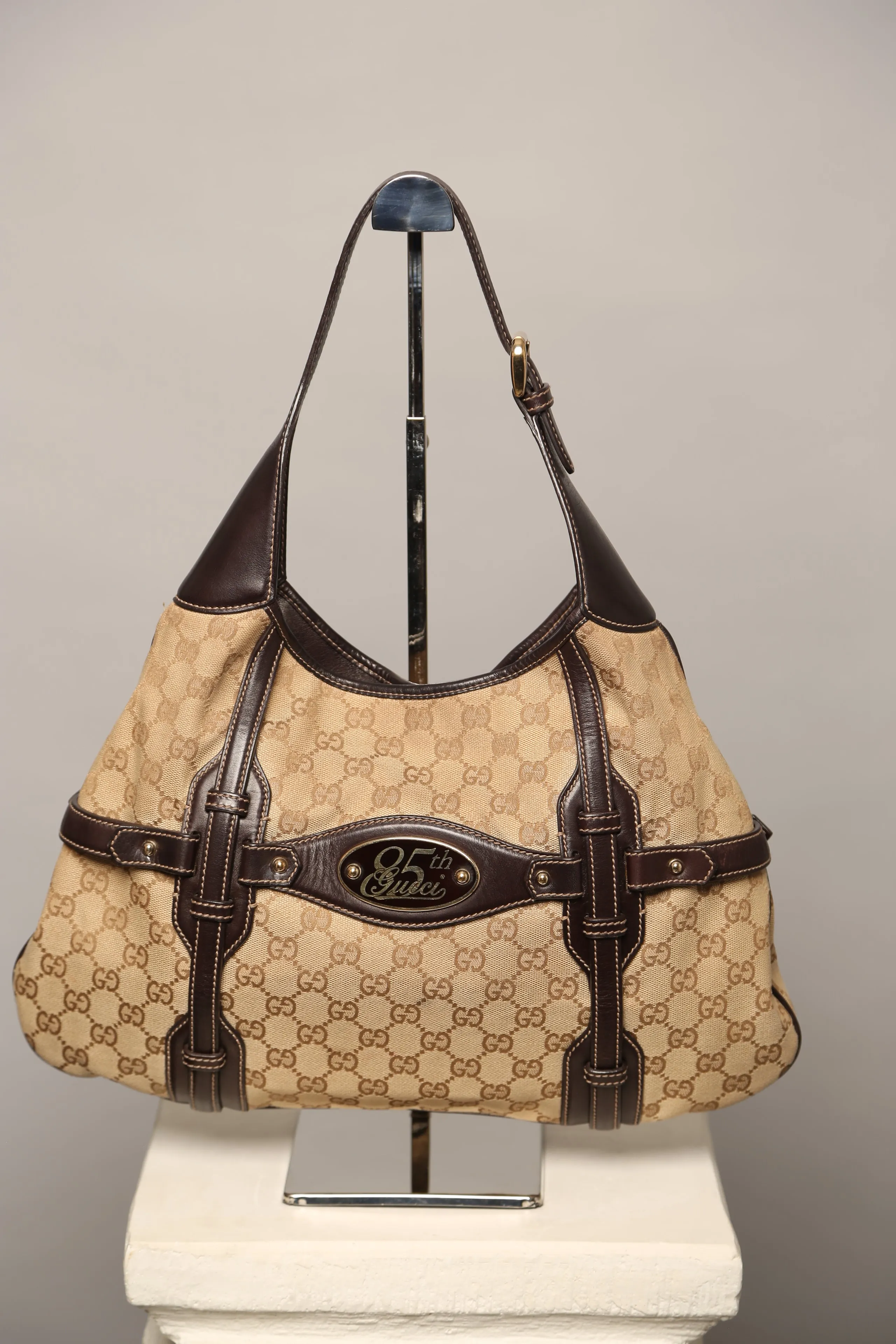 Rare GUCCI GG Hobo Bag