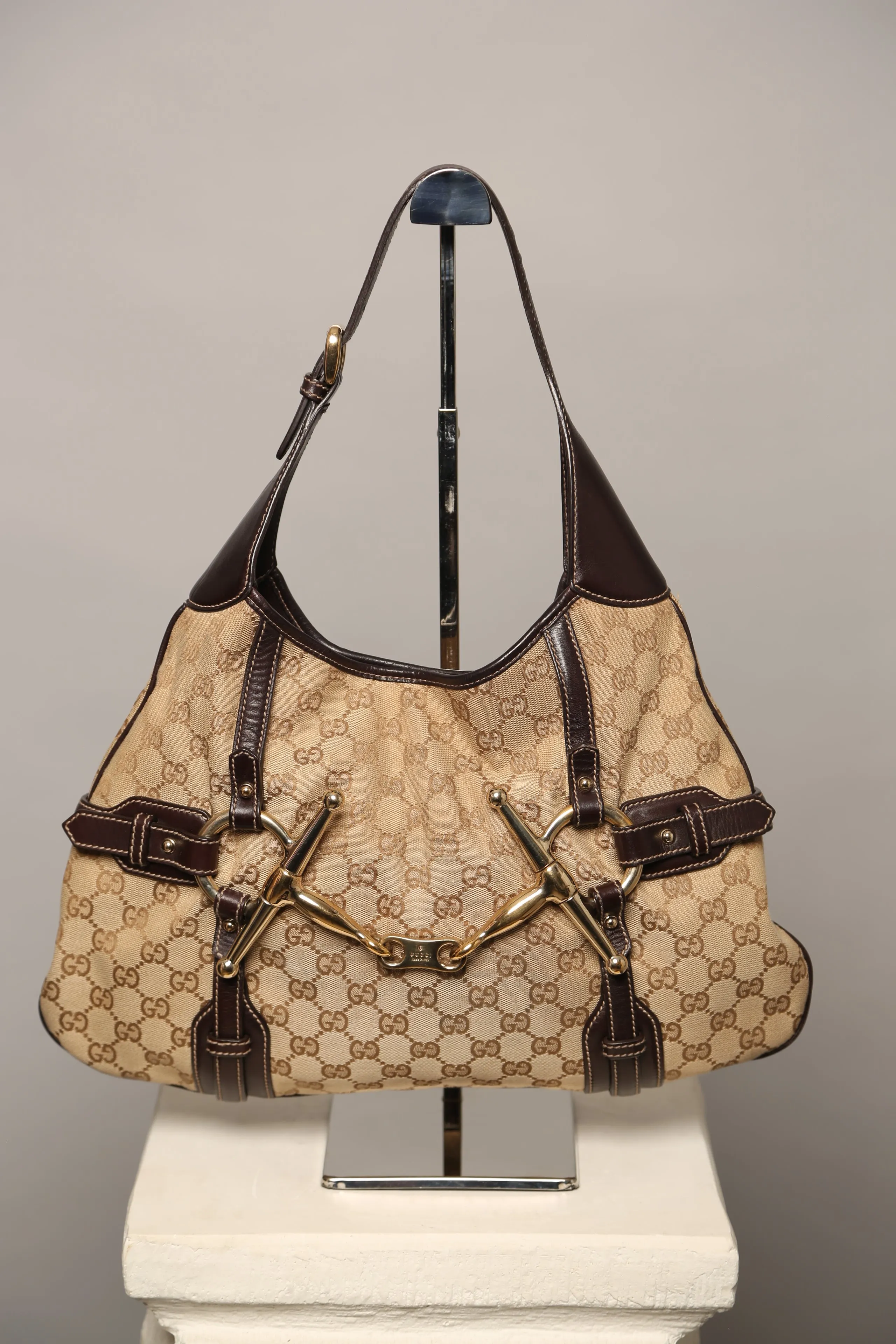 Rare GUCCI GG Hobo Bag