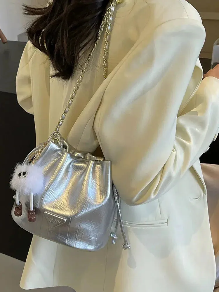Vvsha Metallic Drawstring Chain Bag